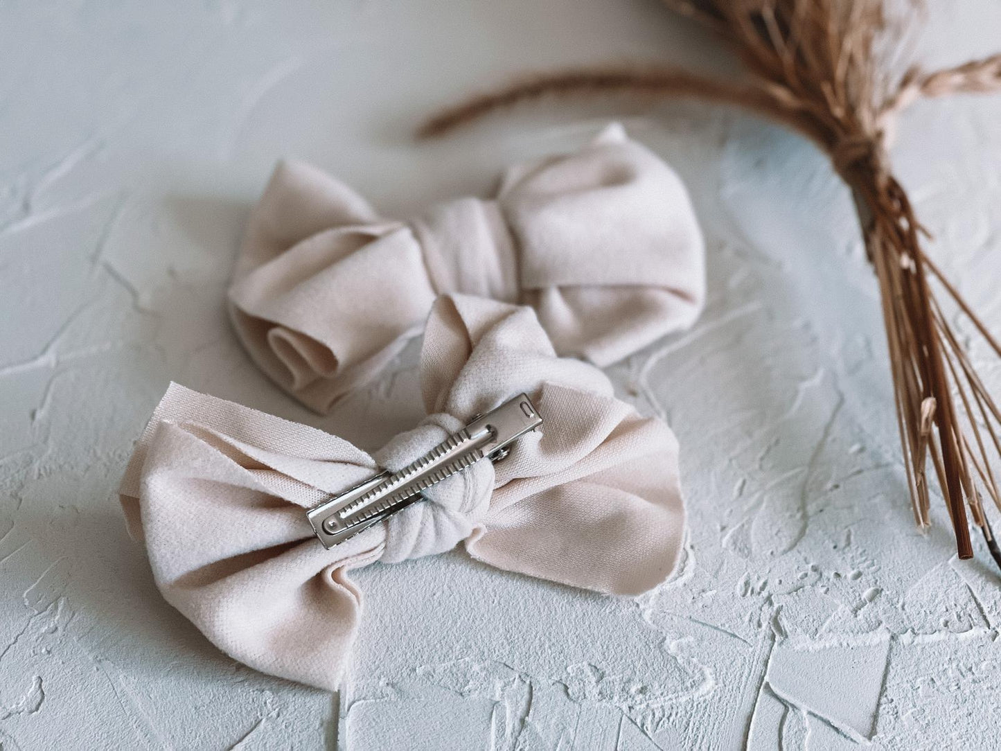 Cashmere Hair Bow Clip - Ivory