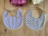 Cozy Daisy Bib