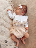 Lucy Bib