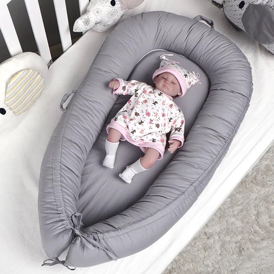 Baby Cubs Lounger / Preorder